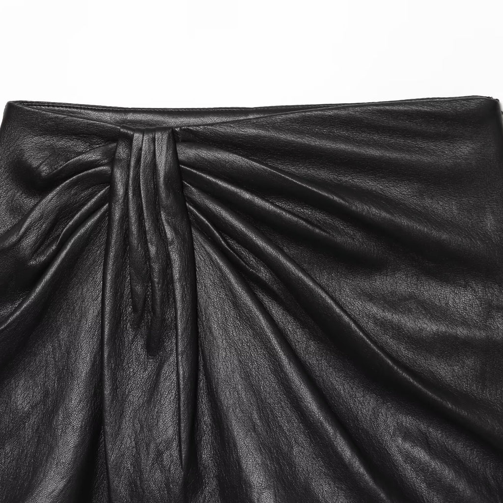 Spicy girl faux leather pleated skirt pants