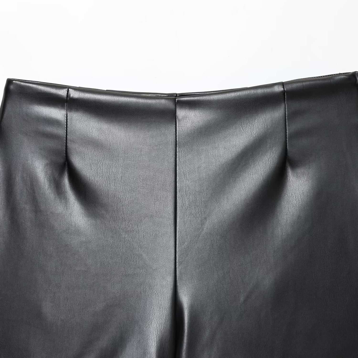 Street imitation leather high waisted shorts