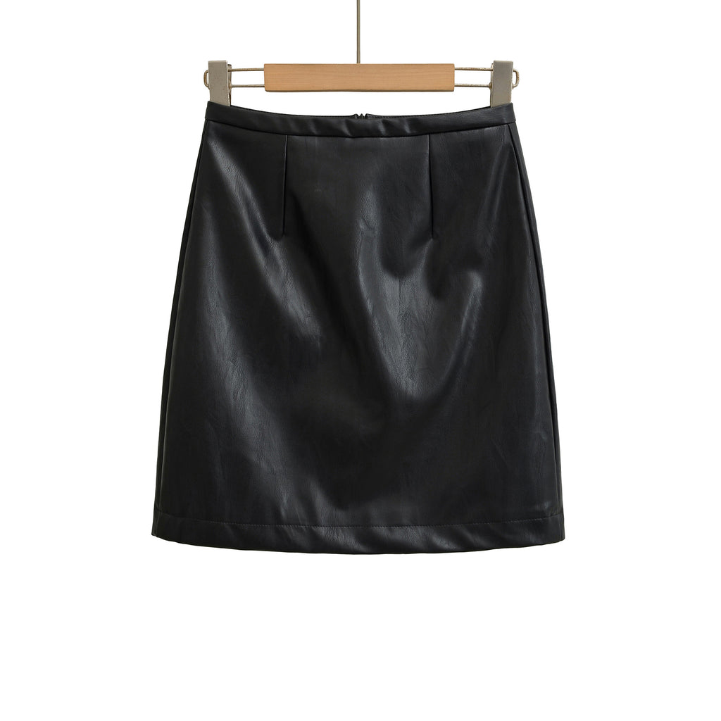 PU leather skirt with high waist for slimming and hip hugging half skirt