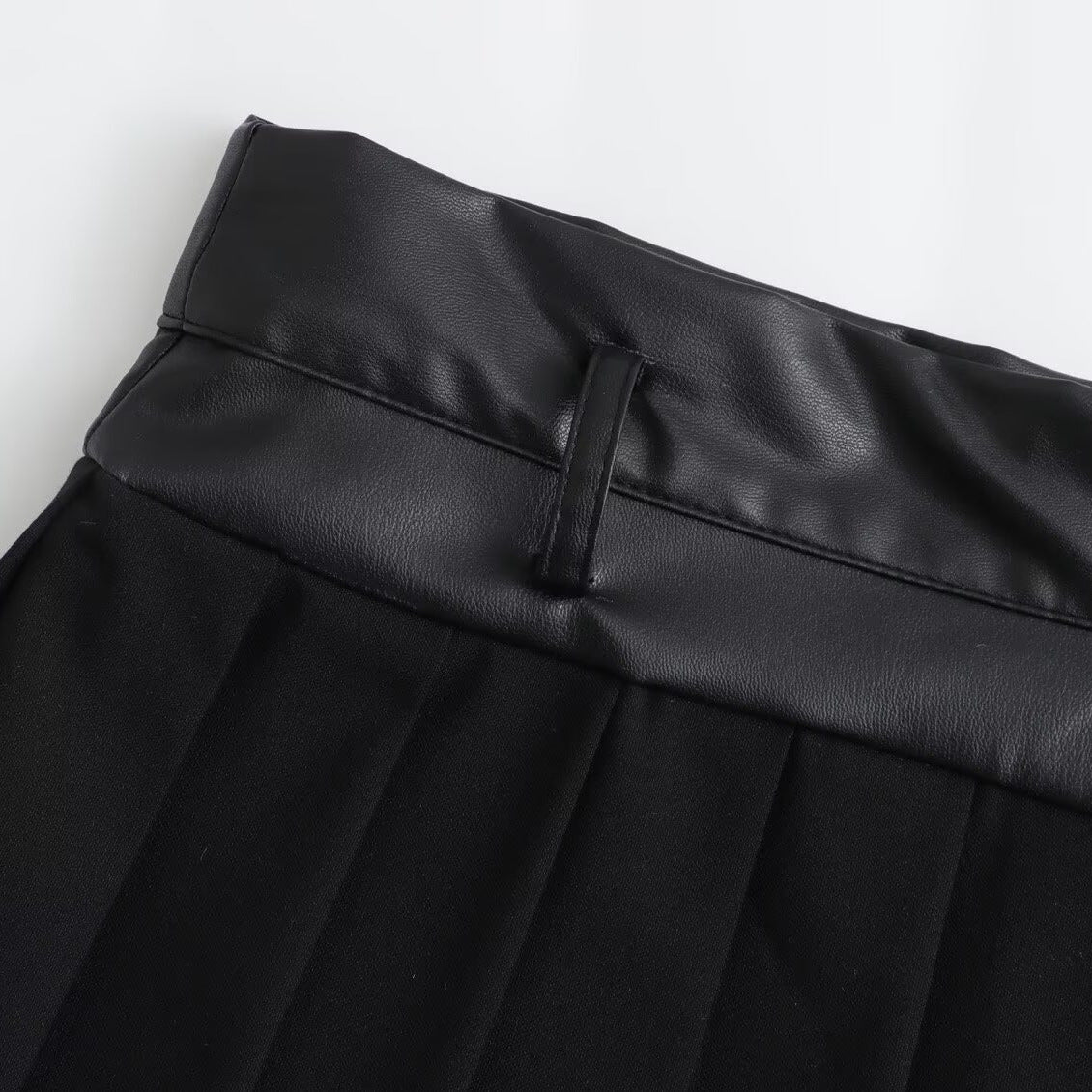 Spicy girl faux leather patchwork skirt pants women's clothing