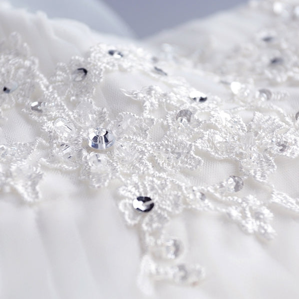 White sequined sexy women princess bridesmaid banquet party wedding bridal dress gown